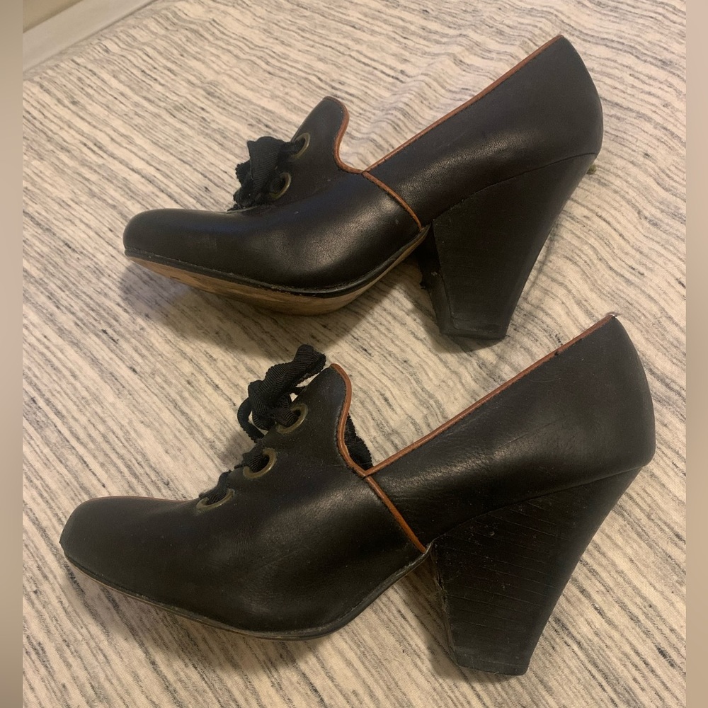 Seychelles Black Leather High Heel Booties